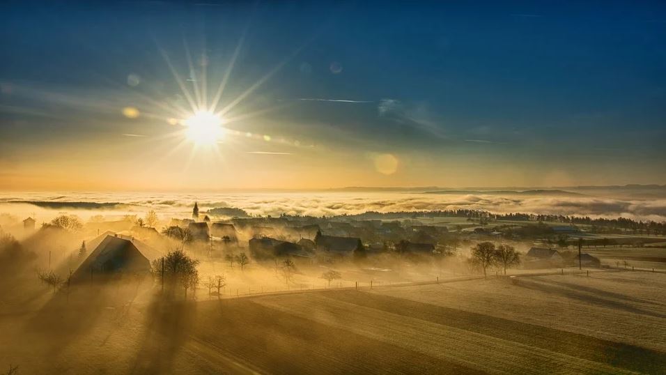 V pátek okolo 15 °C a večer od jihu přibývání oblačnosti